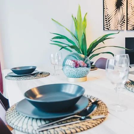 Ibaibe By People Apartmán *