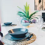 Ibaibe By People דירה *